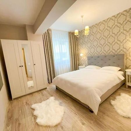 מאמאיה Vega Apartment By Moonlight מראה חיצוני תמונה